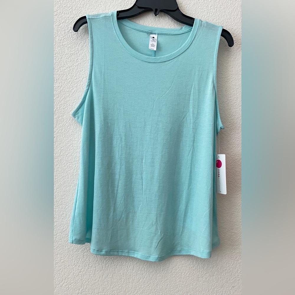 XL aqua Yogalicious tank top